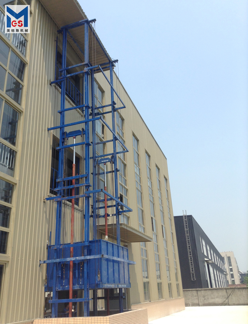 雙臂雙缸（室外）導軌式升降平臺